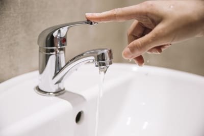 Why winter is terrible for your fretting hand